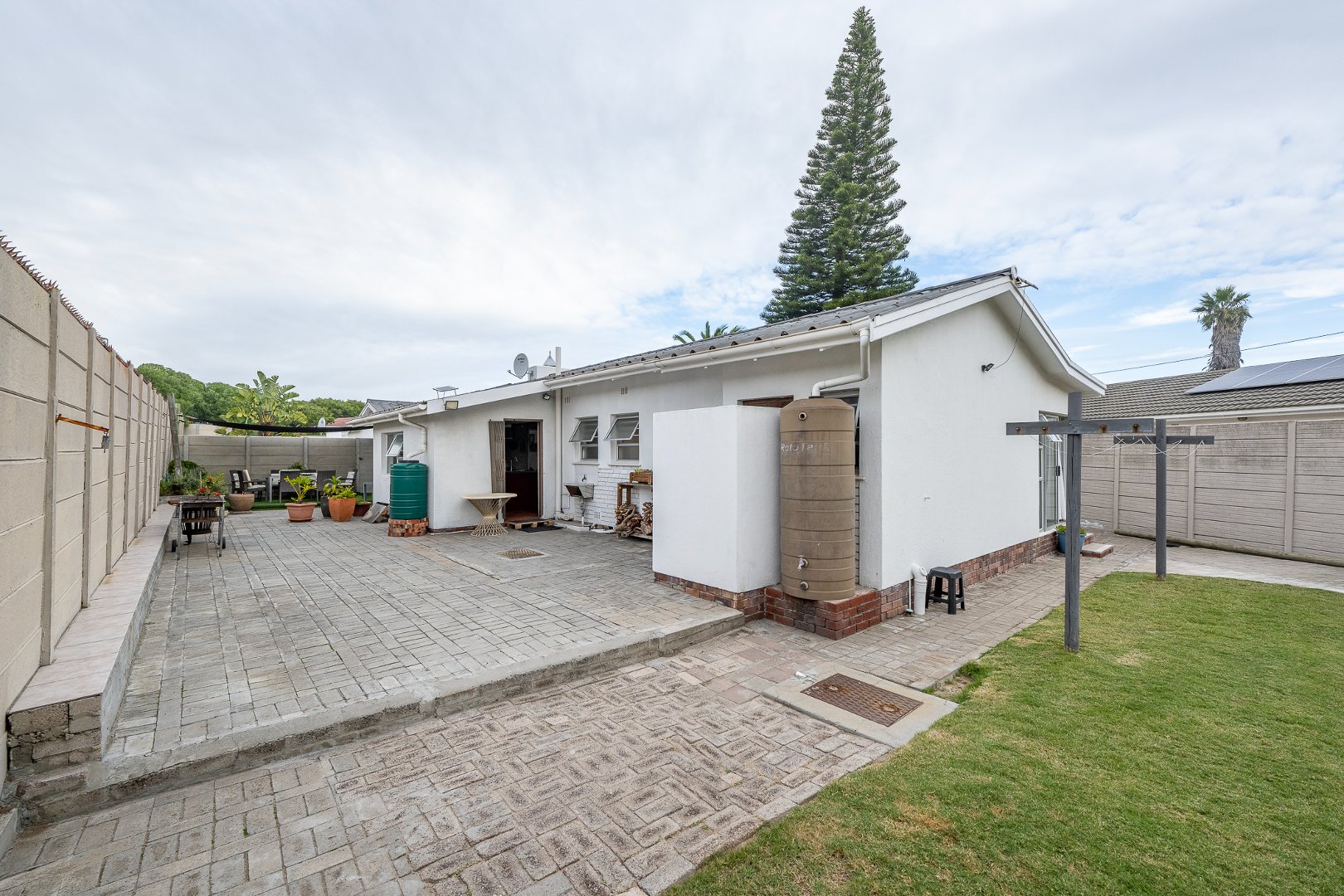 4 Bedroom Property for Sale in Melkbosstrand Central Western Cape